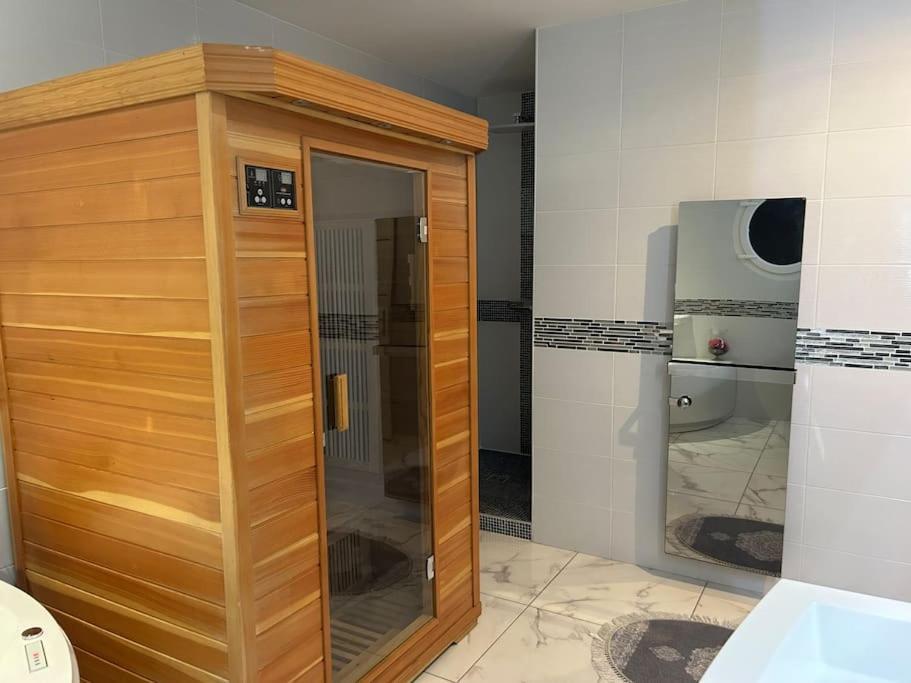 Maison Entiere Cébazat Esterno foto